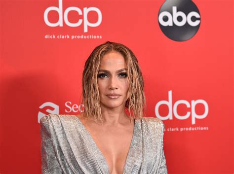 jennifer lopez is naked|Jennifer Lopez, 51, poses naked for new song cover art.